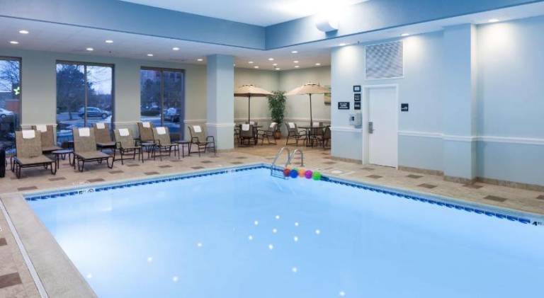 Hampton Inn & Suites Chicago-North Shore/Skokie — photo 3