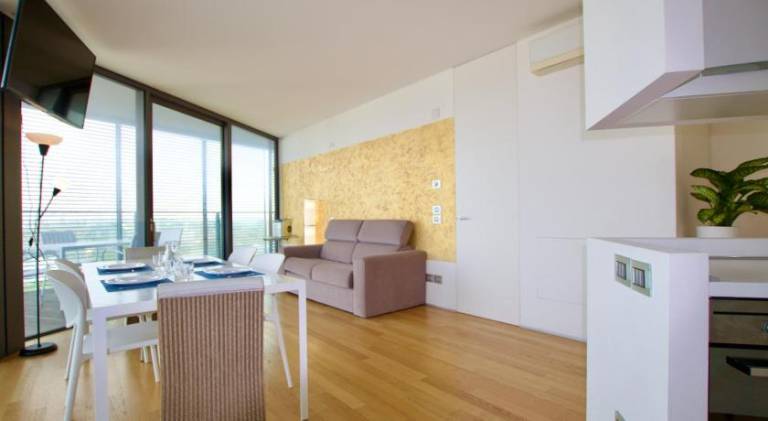 Wonderful serviced apartment with pool & patio | Beach nearby | Pets are welcome — photo 2