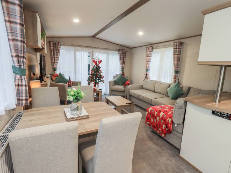 Children-friendly pleasant cottage with yard, terrace & barbecue | Pets are welcome — photo 5