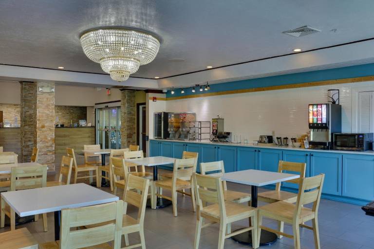 Country Inn & Suites By Radisson, Savannah Gateway, GA — photo 5