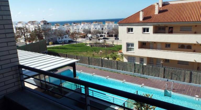 Holiday apartment with pool — photo 4