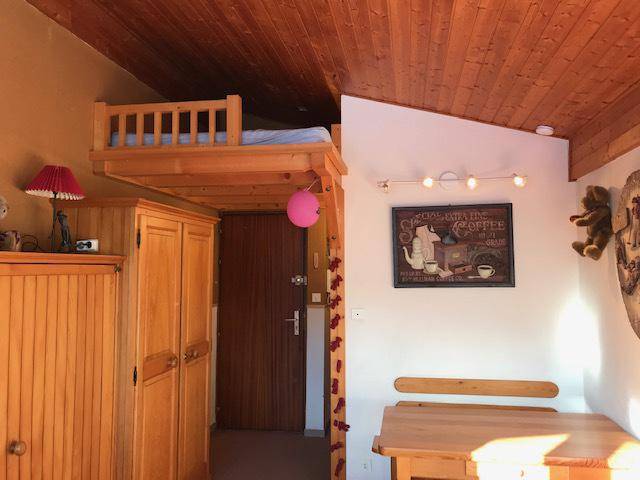 200m from resort center, 2nd floor, view mountain, tv, 21m², Combloux — photo 2