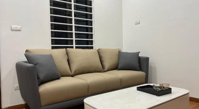 Rental apartment with patio — photo 3