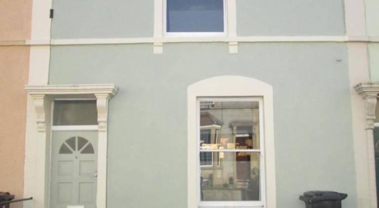 House with 2 rooms for 4 persons in Bristol