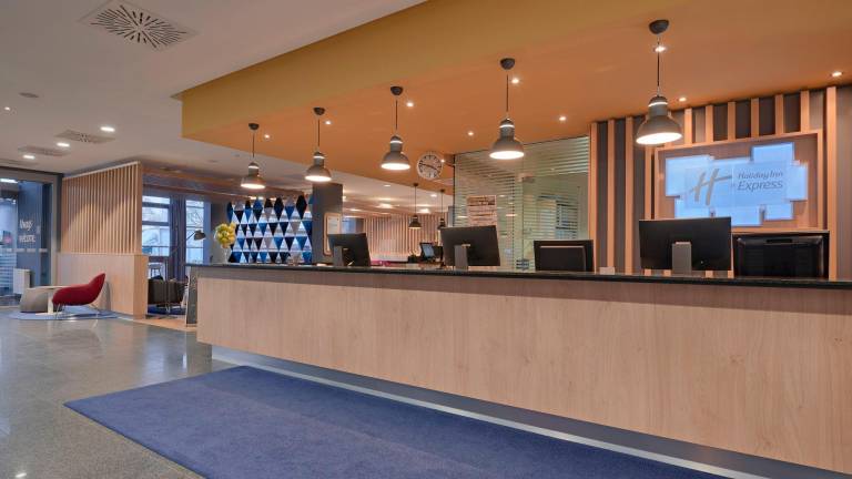 Holiday Inn Express Frankfurt Messe By IHG — photo 2