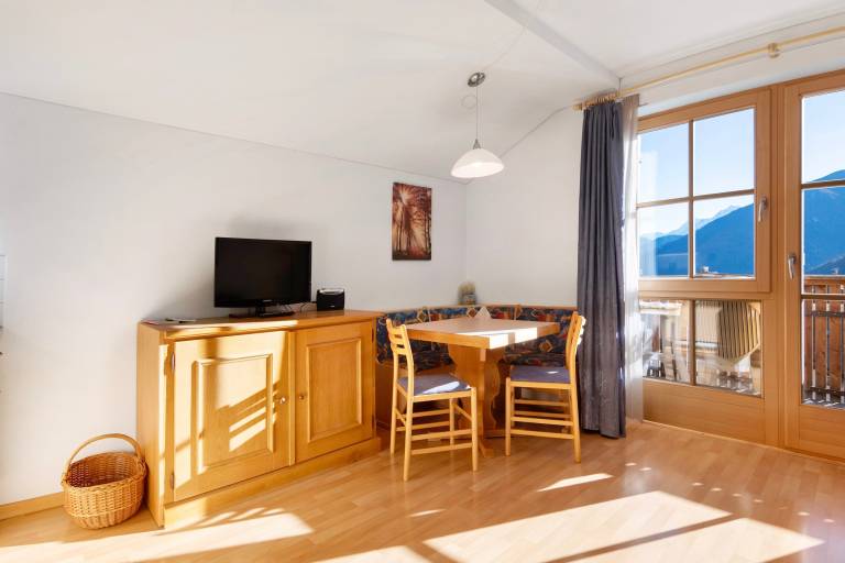 Apartment 'Haus Peer D1' with Mountain View, Balcony and Wi-Fi — photo 2