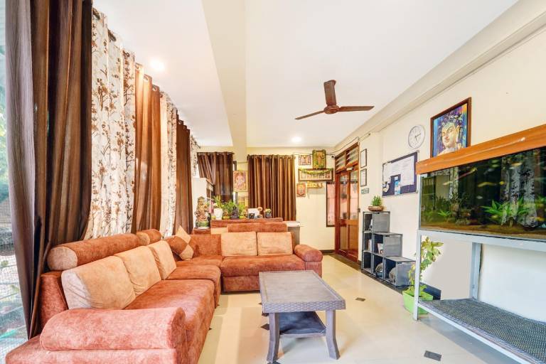 Hotel O Magical Crown Inn