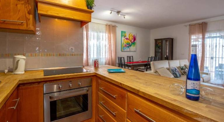 Pleasant villa with jacuzzi | Close to the beach | Pet-friendly — photo 5