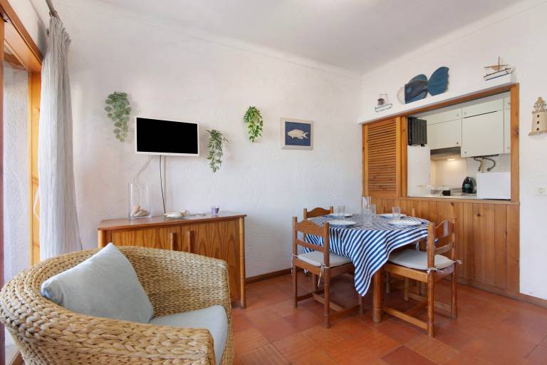 Holiday apartment with fast internet & yard | Next to the beach | Dogs allowed — photo 5