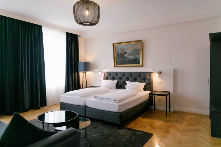 Familienzimmer Mehrbettzimmer 31 qm 4 Personen