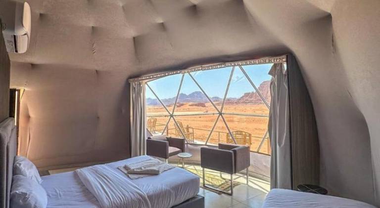 Beauty Wadi Rum Luxury Camp in Aqaba