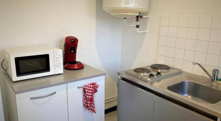 Apartment with 1 room for 4 persons — photo 4
