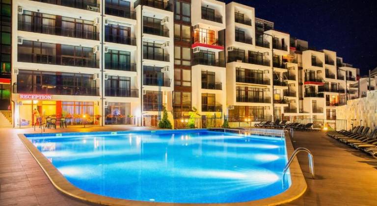 Pleasant holiday apartment with pool | Next to the beach | Dogs allowed in Sveti Vlas