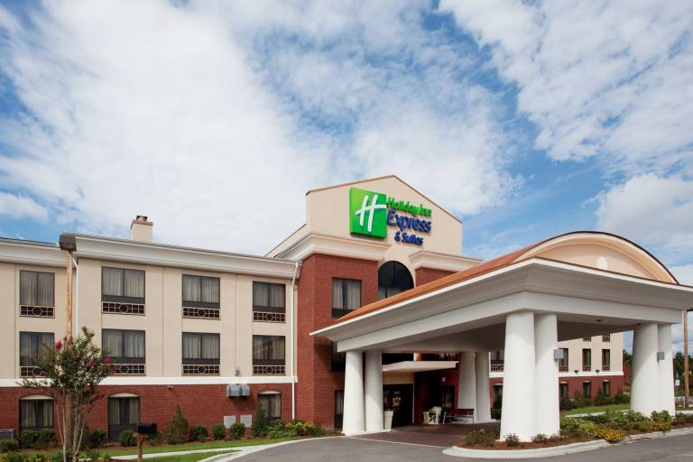 Holiday Inn Express Hotel & Suites Hardeeville - Hilton Head By IHG in Hardeeville, SC