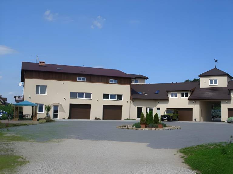 Bed & Breakfast  Borowo