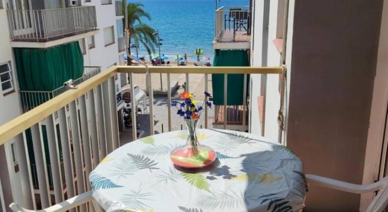 Holiday apartment | Beach nearby | Dogs allowed in El Vendrell