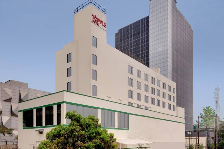 7 Apple Hotel Mahape Navi Mumbai