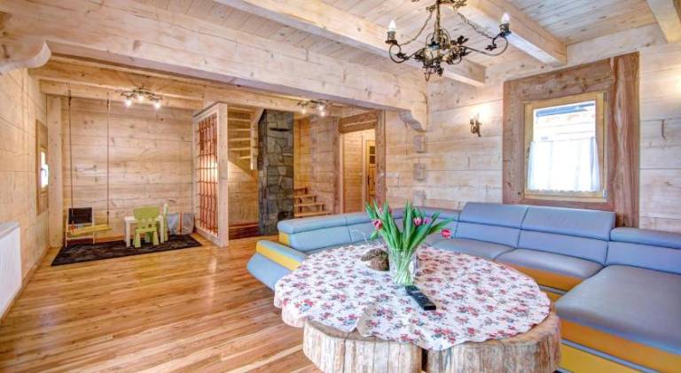 House with patio, yard & sauna | Pet-friendly — photo 2