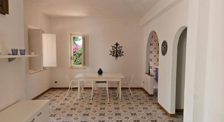 House with 2 rooms for 6 persons — photo 2