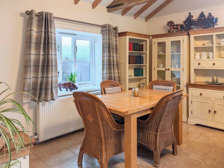 Cottage with garden | River view — photo 5