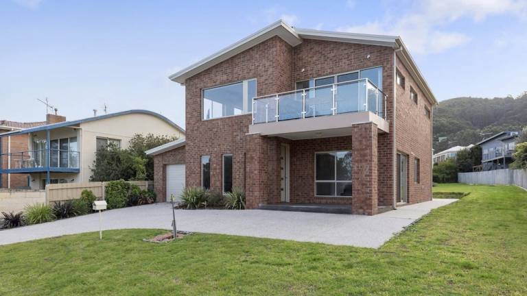 House  Skenes Creek
