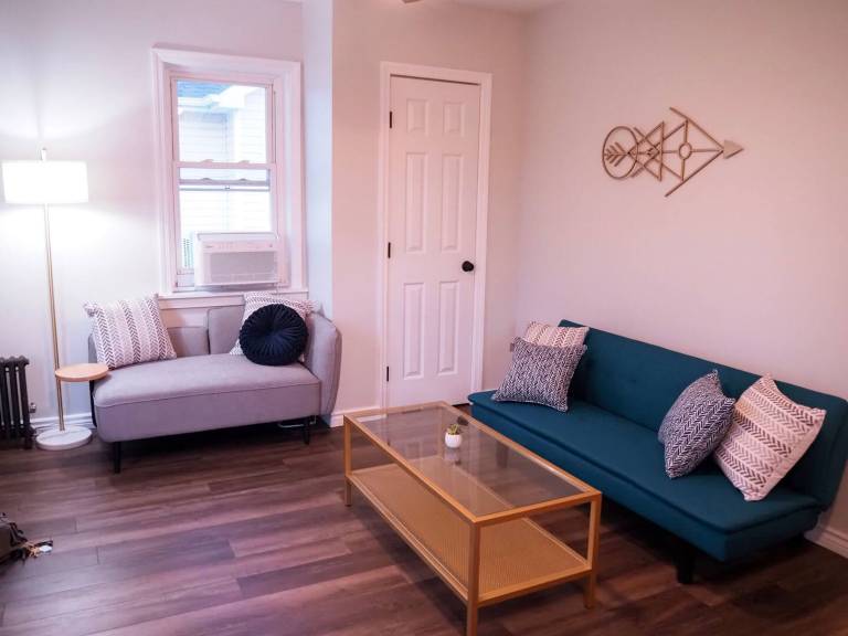 Apartment w Private Balcony Close to Beach