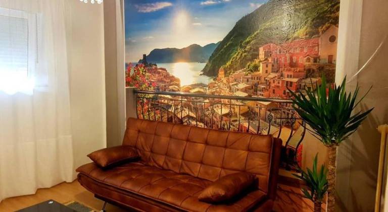 Holiday apartment with 3 rooms for 4 persons in Oviedo