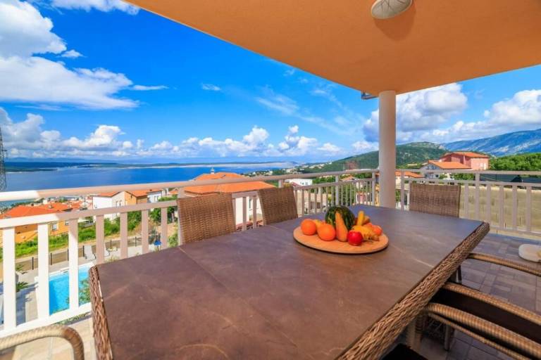 Rental apartment with barbeque, terrace & garden | Sea view — photo 2