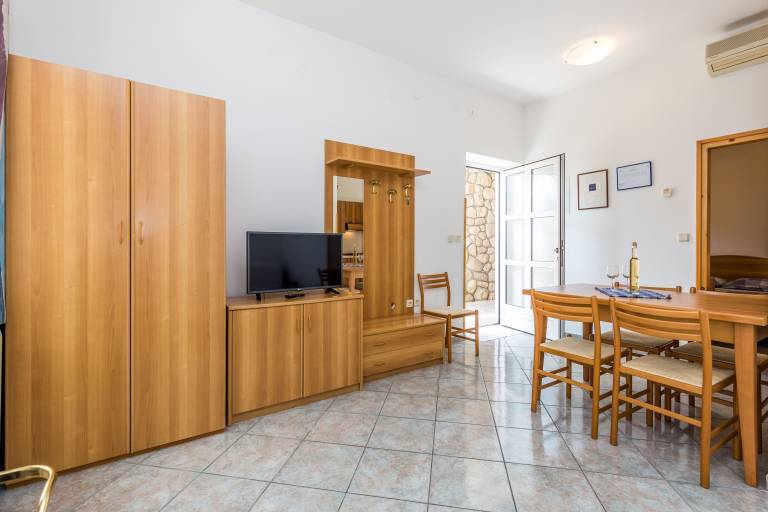 One bedroom apartment with terrace and sea view Mošćenička Draga, Opatija (A-7766-c) — photo 3