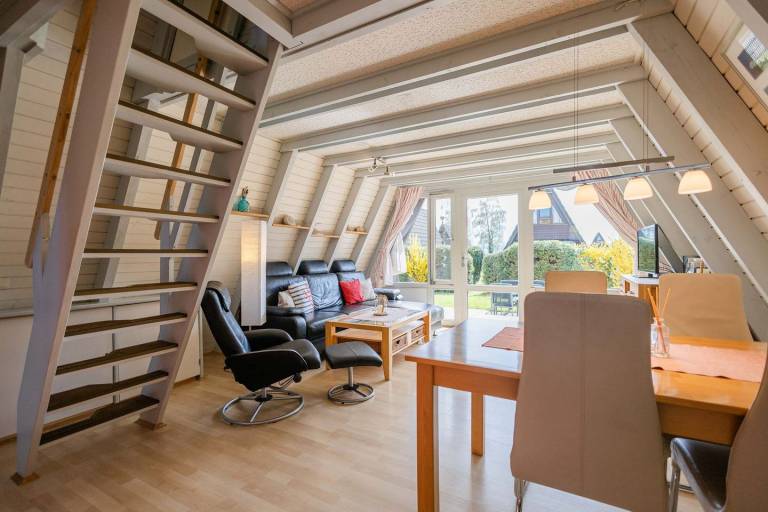 A-frame house (Type 7) — photo 3