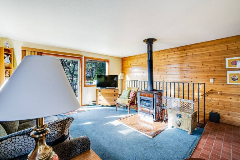 Cabin Manzanita