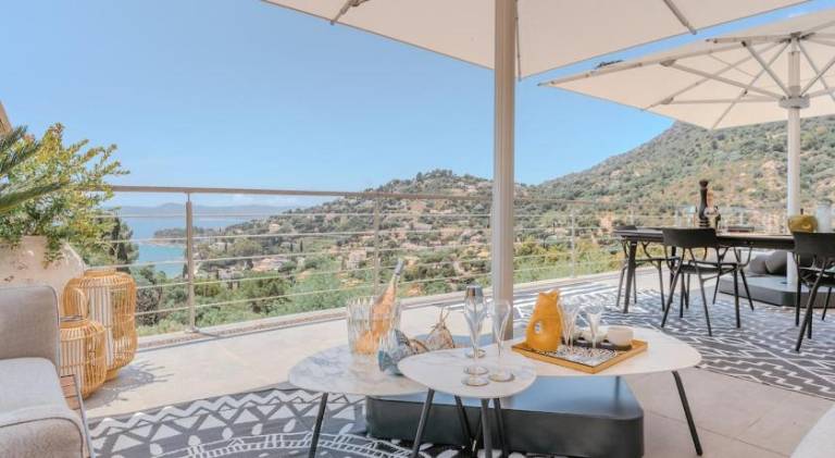 Rental apartment with barbecue, terrace & private pool — photo 3