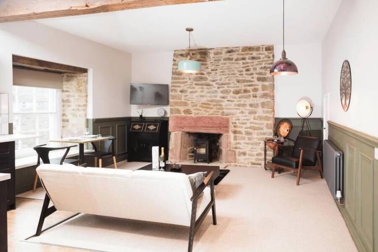 Apartment Chinley