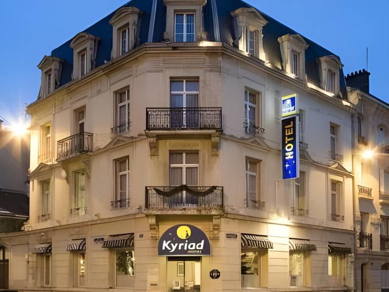 Kyriad Reims Centre in Tinqueux