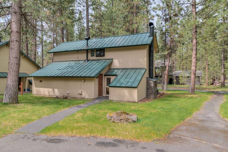 Fully equipped house with grill, pool & fast internet | Mountain view | Dogs allowed — photo 2