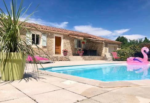 Villa with pool in Gordes