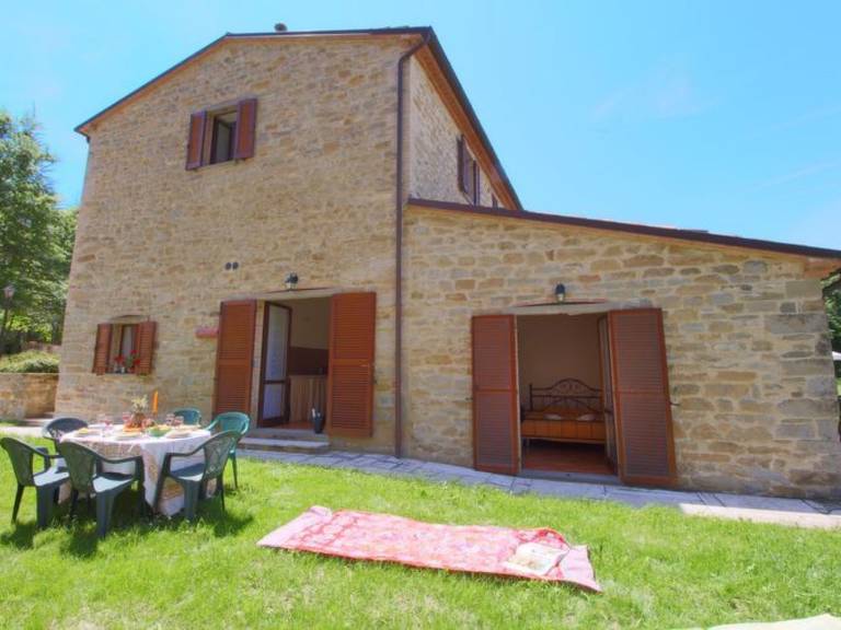 Apartment with barbeque, pool & yard | Nature view — photo 3
