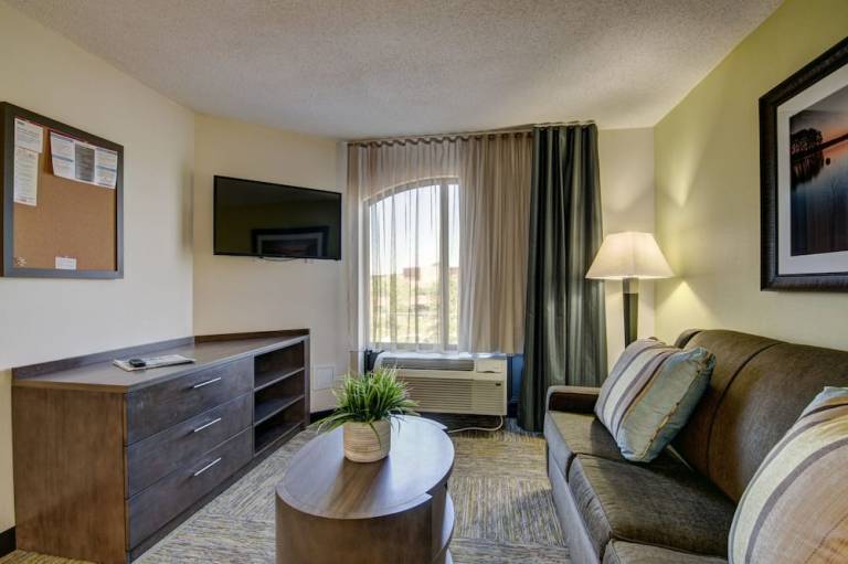 Candlewood Suites Richmond West Broad by IHG
