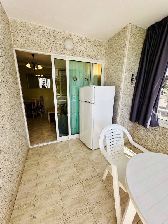 Holiday apartment with patio, pool & garden — photo 5