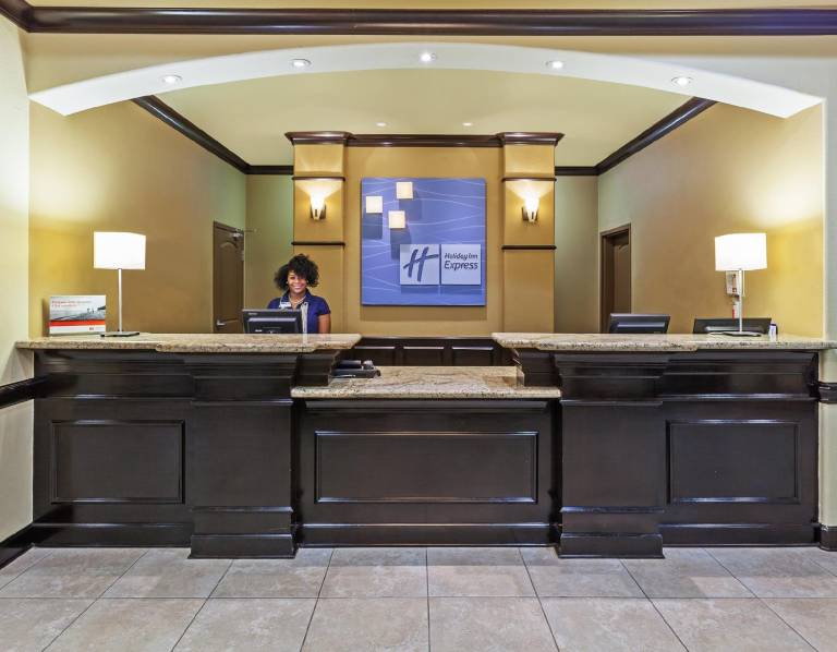 Holiday Inn Express Hotel & Suites Victoria By IHG — photo 5