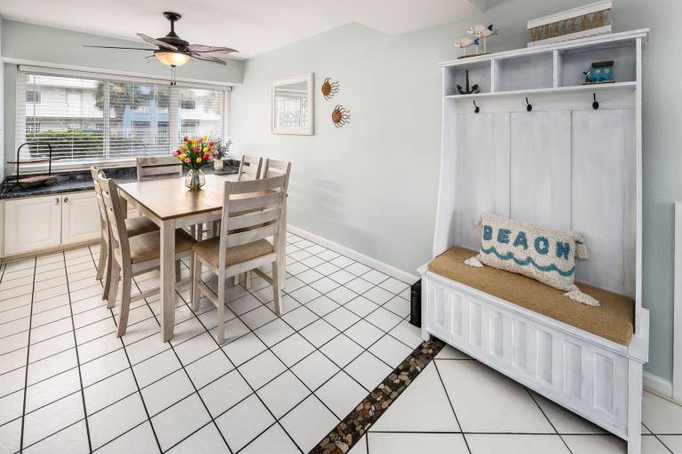 214A - 1BR/1 Bath at Seaspray Condos on Okaloosa Island, Fort Walton Beach, Fl — photo 4