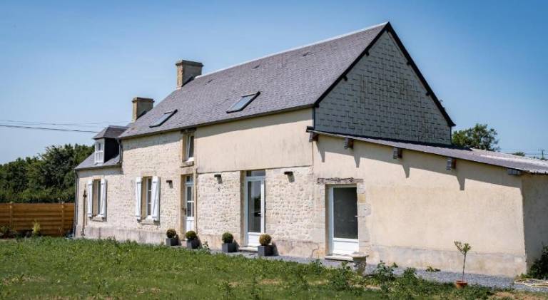 No2 By The Fields Charming Normandy cottage near DDay beaches and sites in Bayeux