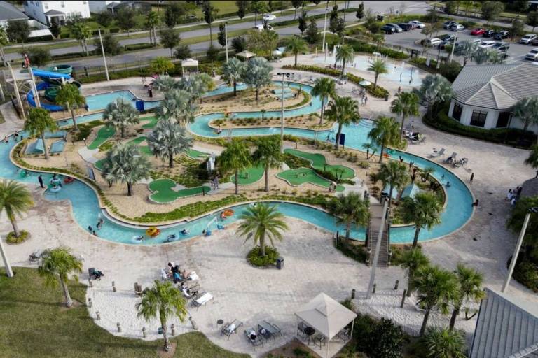 LUXURY AND FUN NEAR DISNEY PARKS 9BR — photo 4