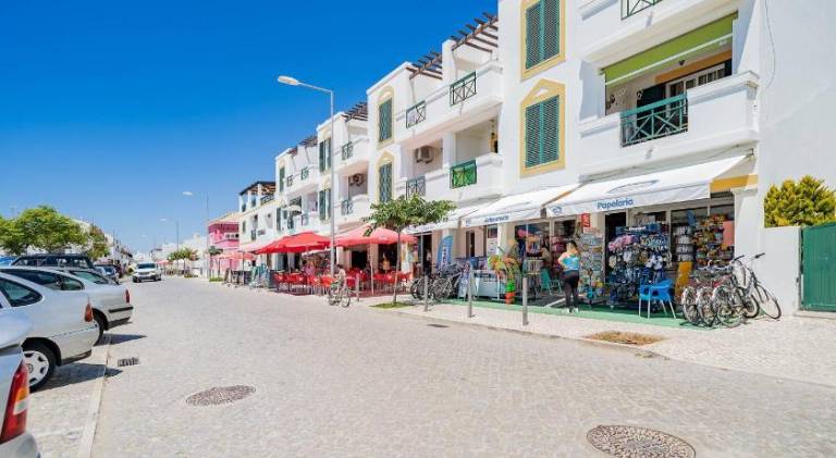 Fully equipped holiday apartment with patio | Dogs allowed — photo 4