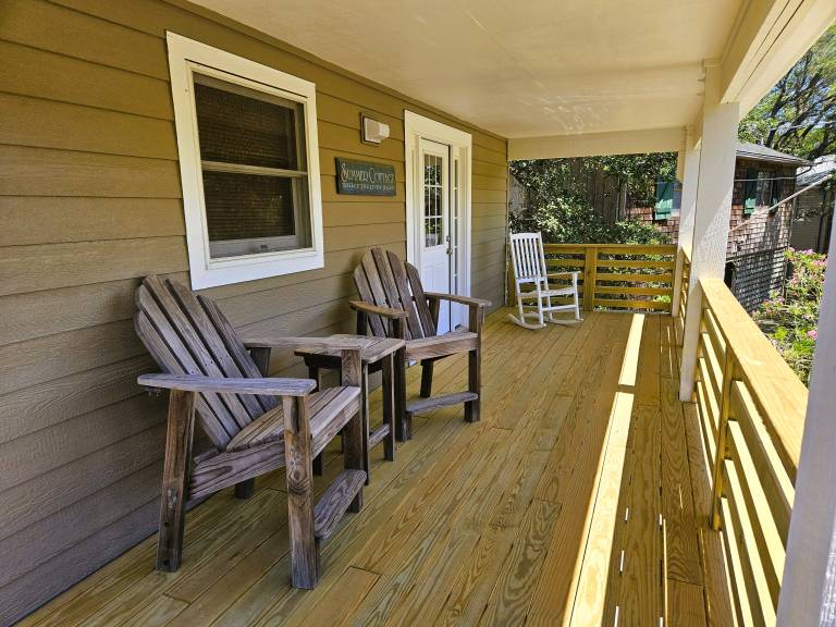N119- Near the Beach, 3BRs, Sun Deck, WIFI & 1400 Feet to Life-guarded Beach! — photo 4