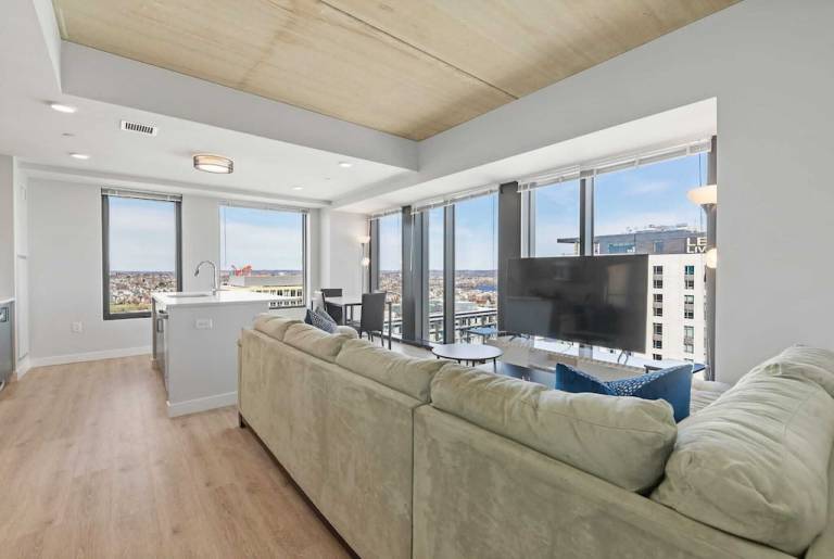Apartment  South Medford