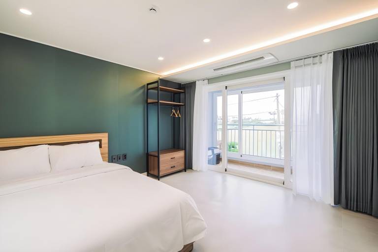 Jeju Unicorn Pension