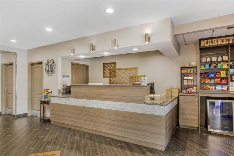 Best Western Plus Sanford Airport/Lake Mary Hotel — photo 5
