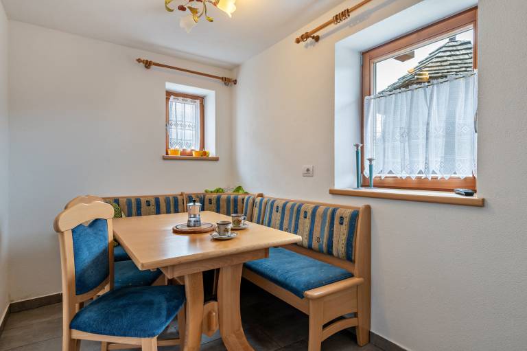 Holiday Apartment 'Stöcklhuberhof' with Mountain View, Shared Garden, Terrace & Wi-Fi — photo 4