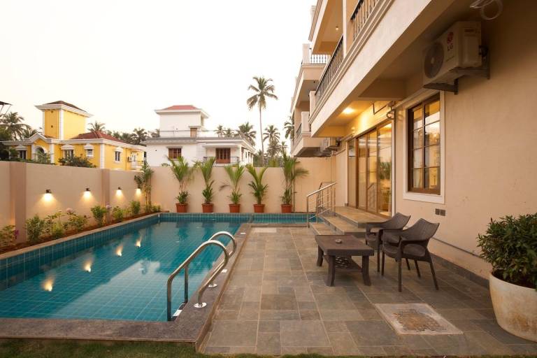 Lovely villa with pool, yard & barbecue | Beach nearby | Perfect for remote work | Pets allowed in Benaulim